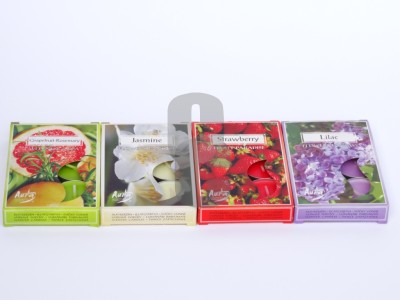 Свещи ароматни комплект 6бр. в кутия